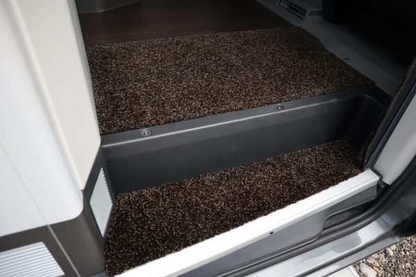 Die Eingangsmatten für den VW Grand California